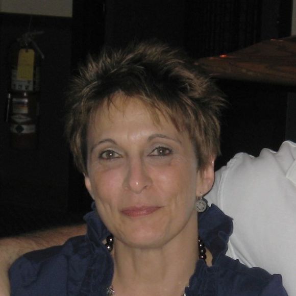 Meet your Posher, Deena - Picture 1 of 1